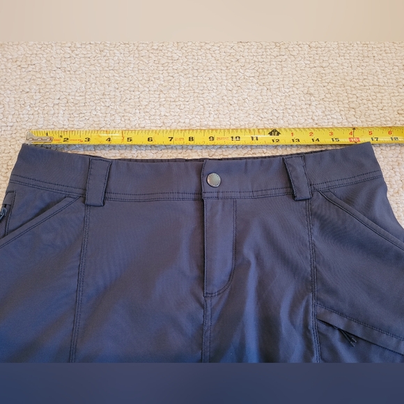 Duluth Trading Co Womens Dry On the Fly Skort/Skirt Gray Size 12 Hiking Outdoor. - Picture 2 of 12